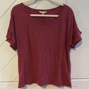 Lucky Brand medium Women's Ruffle Sleeve Top - Burgundy